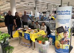 obchůdky v Albertu v IGY