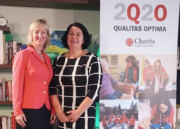 Domácí zdravotní služba slaví úspěch. Jana Bartošová byla nominována na Charitní sestru roku