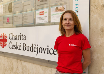 Nová ředitelka českobudějovické Charity Ivana Fenclová: Pomoc druhým nám dává pocit smysluplnosti a naplnění