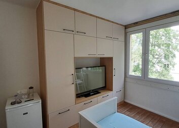 Truhláři z EreborWood odvedli pro Charitu neskutečnou práci. A to v rekordním čase